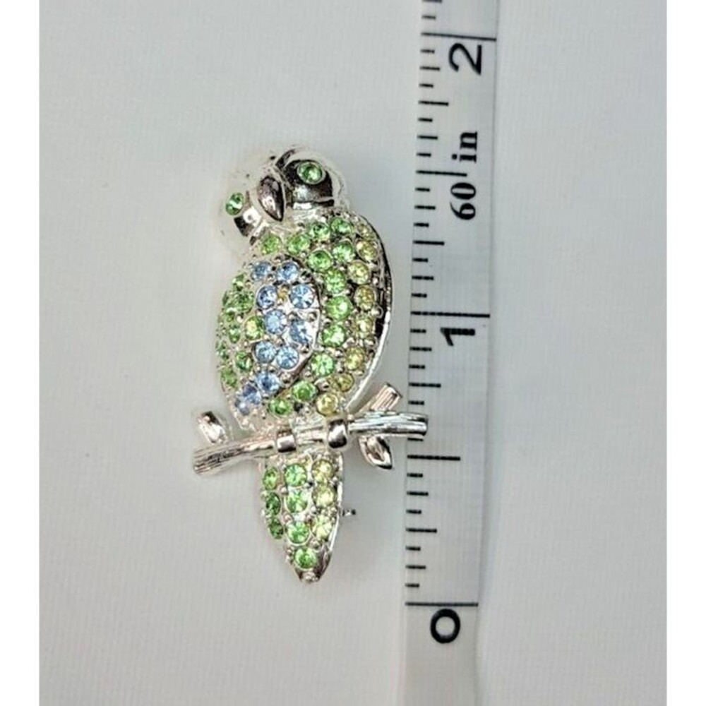 Vintage Monet Silver Tone Owl Bird Green Blue Rhinestones Brooch Pin - Picture 6 of 6